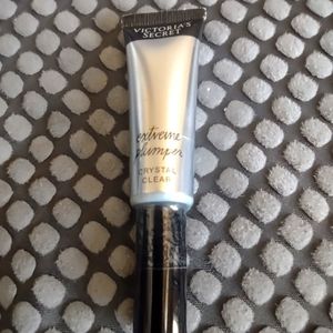 Victoria's Secret Extreme Plumper crystal clear